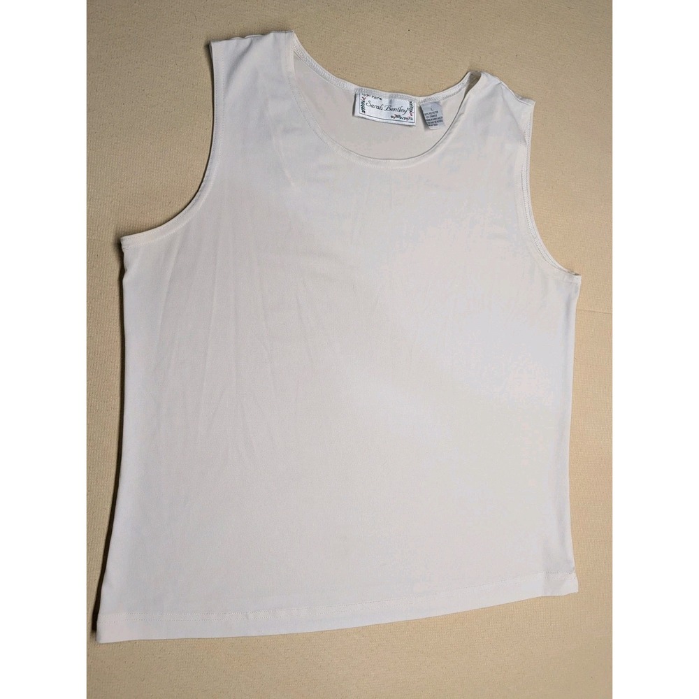 Sarah Bentley Women's Tank Size Large Off White Polyester/Spandex Layering